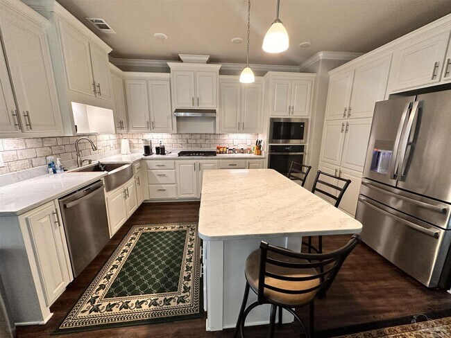Building Photo - 2346 Habersham Ln