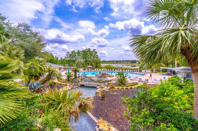 Building Photo - 3741 Woodleaf Ct
