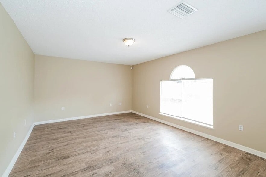 Building Photo - 10428 Fly Fishing St
