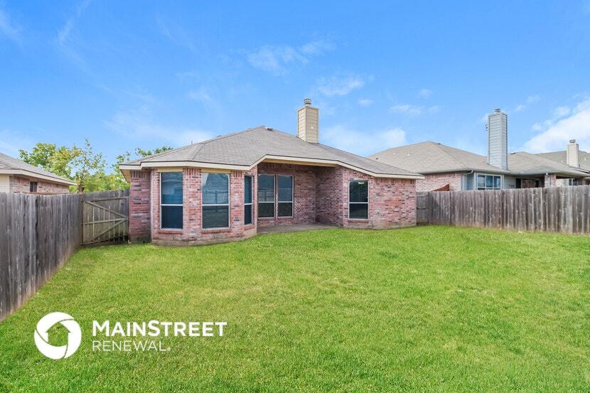 Building Photo - 217 Timber Dr