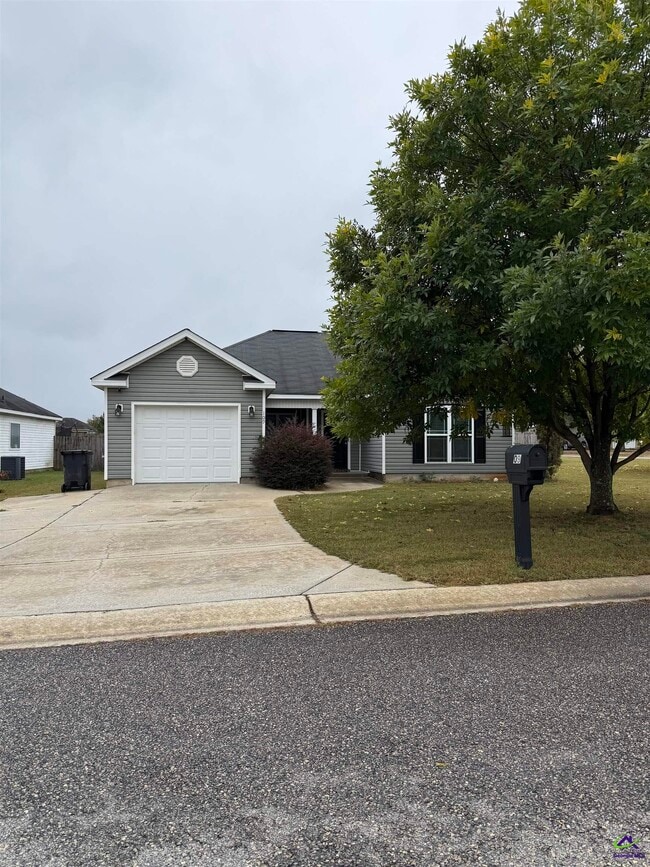 Primary Photo - 109 Ellington Ct