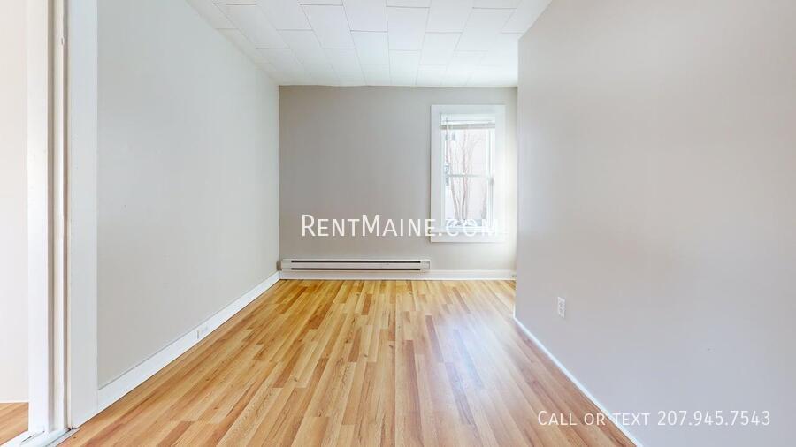 Building Photo - 52 Hayes St