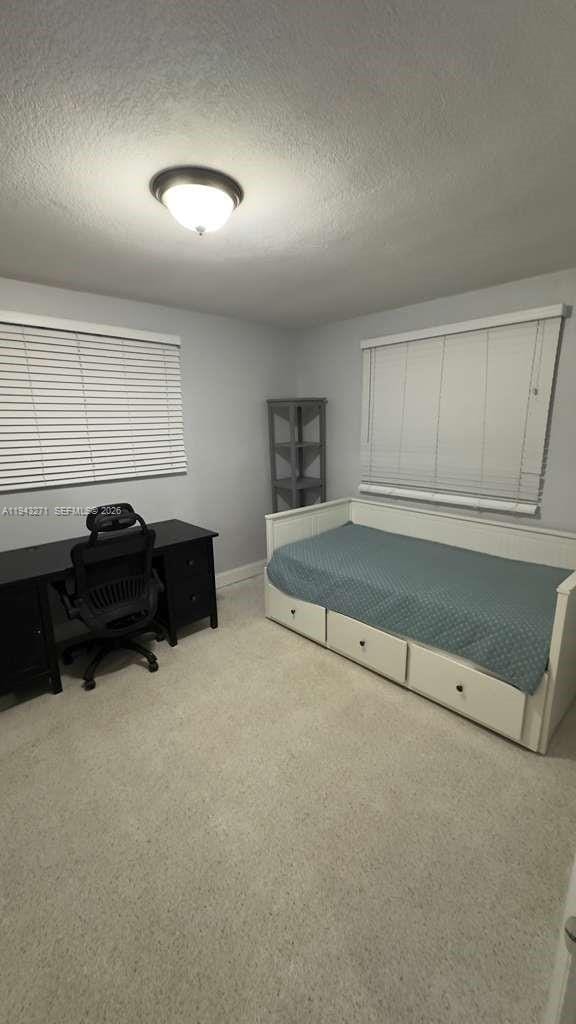 Building Photo - 1610 Hayes St