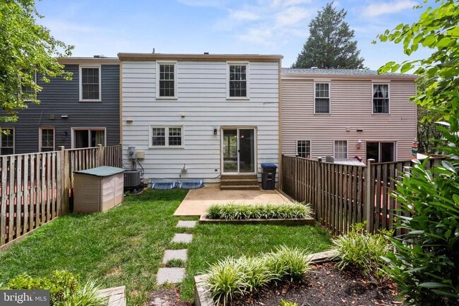 Building Photo - 9938 Wood Wren Ct