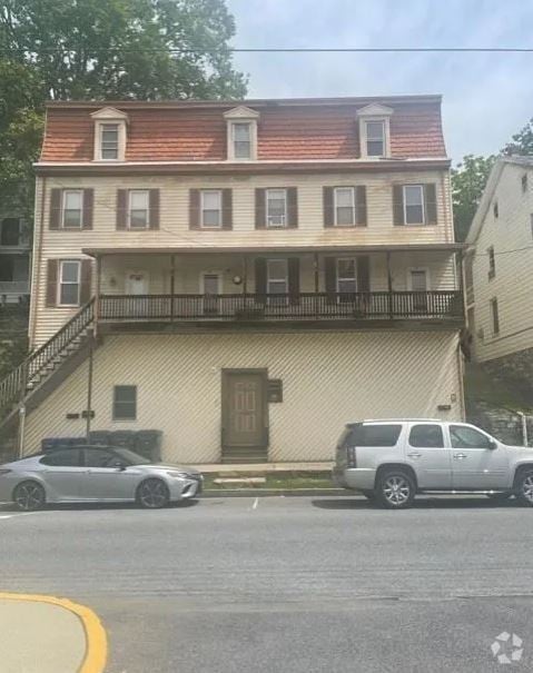 Building Photo - 15 S 2nd St