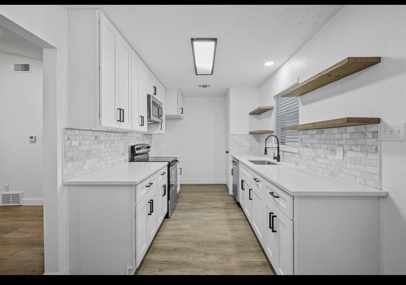 Building Photo - 3522 Shady Valley Dr
