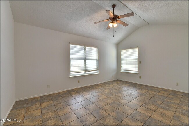 Building Photo - 7958 Starry Night Dr