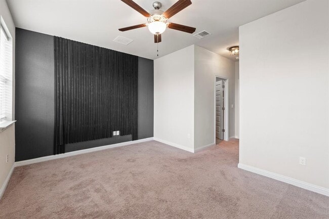 Building Photo - 7907 Mellencamp Dr