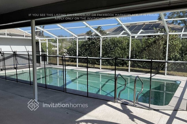 Building Photo - 437 Waterford Cir E