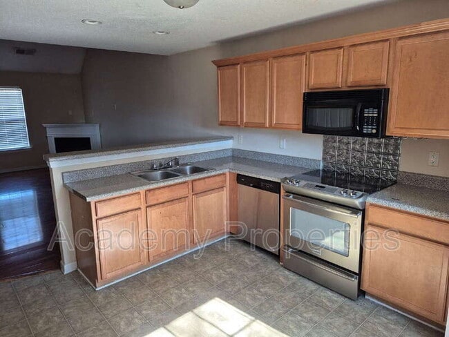 Building Photo - 273 Lossie Ln