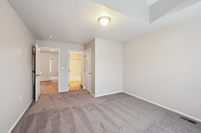 Building Photo - 2434 W 82nd Pl