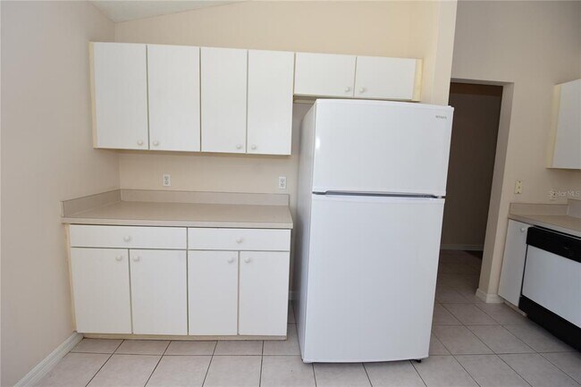 Building Photo - 19 Burning Ember Ln