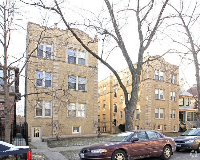 Primary Photo - 5713 N. Magnolia Apartments