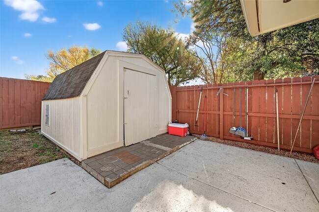 Building Photo - 7226 Skybright Ln