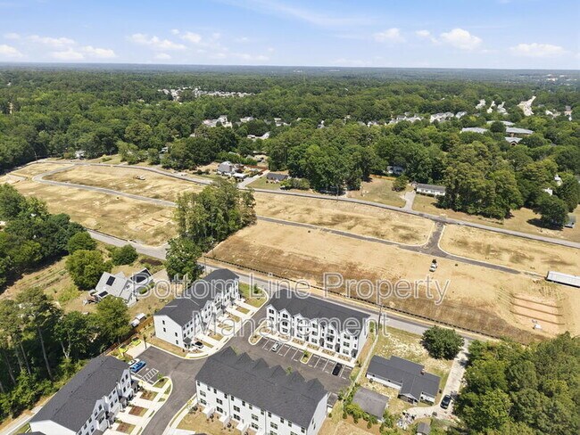 Building Photo - 2308 Oakwood Mdws Ct