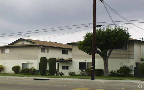8133 - 8183 McFadden Ave - 8133-8183 McFadden Ave