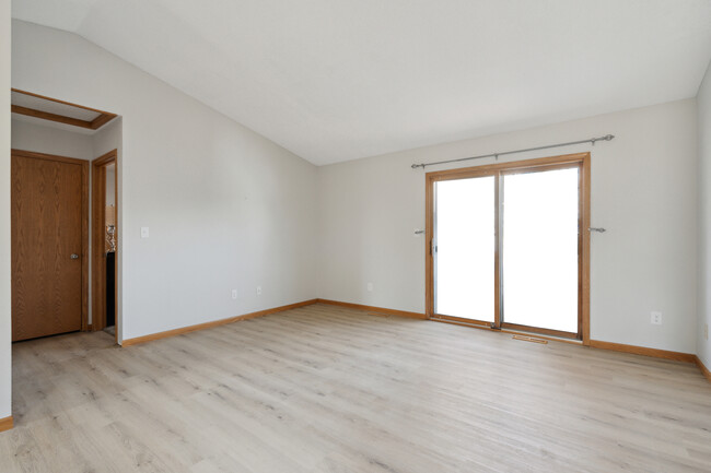 Building Photo - 2263 9th St