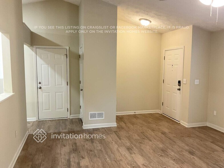 Building Photo - 2460 Lofton Ct