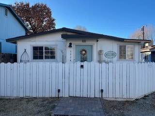 Building Photo - 592 N 3rd St