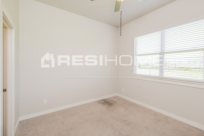 Building Photo - 8098 Brighton Ave