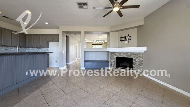 Building Photo - 9115 Honeysuckle Ave