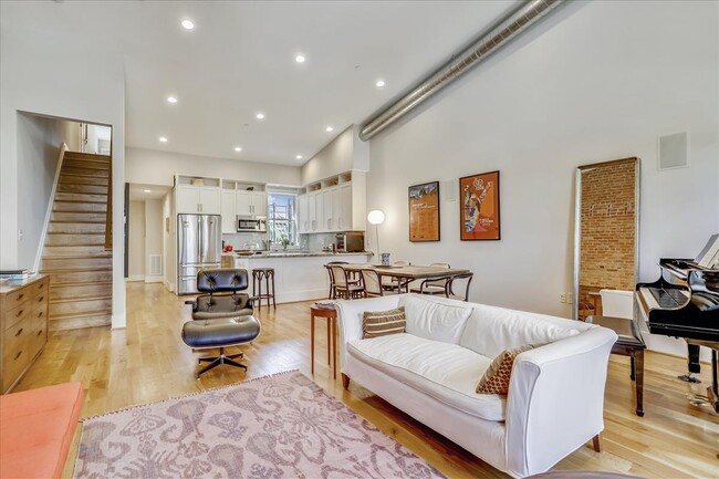 Building Photo - 2024 16th Street NW, # 3