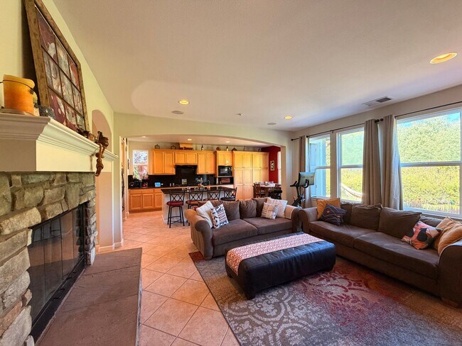 Building Photo - Beautiful Deerfield Home in One of Scotts Valley's Most Desirable Neighborhoods