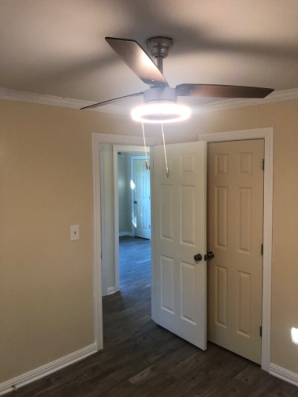 Building Photo - 406 Forest Cir