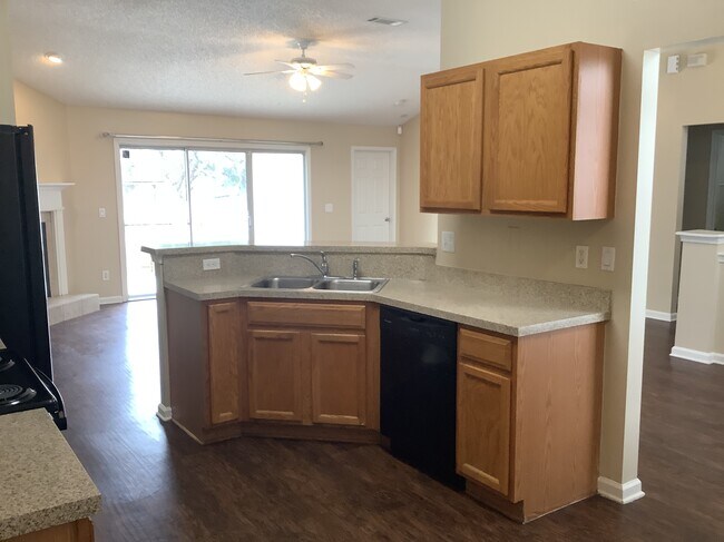 Building Photo - 7313 US Open Blvd