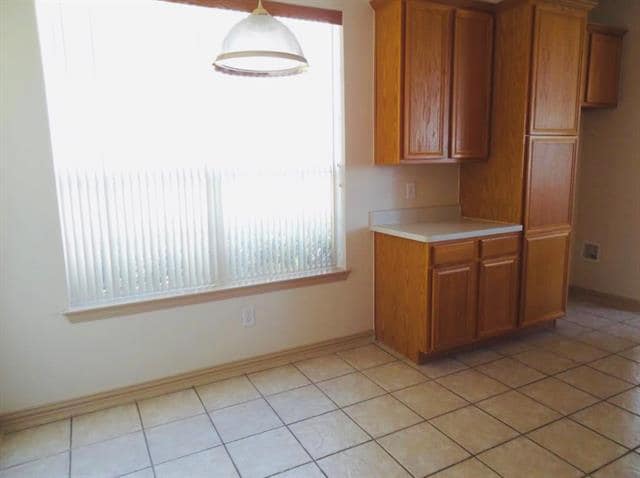 Building Photo - 3021 Rolling Meadow Dr