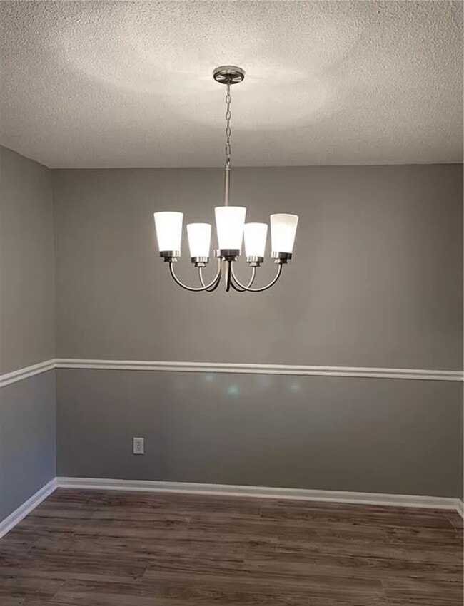 Building Photo - 4792 Champion Ct