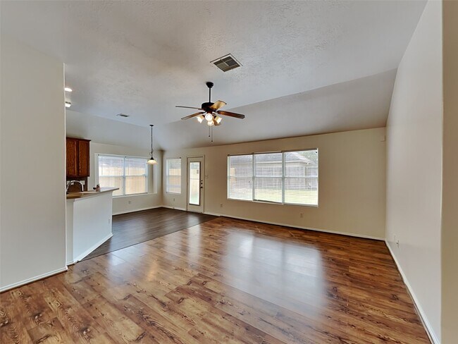 Building Photo - 11919 Lois Ln Dr