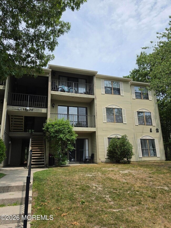 Building Photo - 26 Colonial Ct
