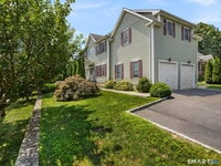 Building Photo - 56 Barholm Ave