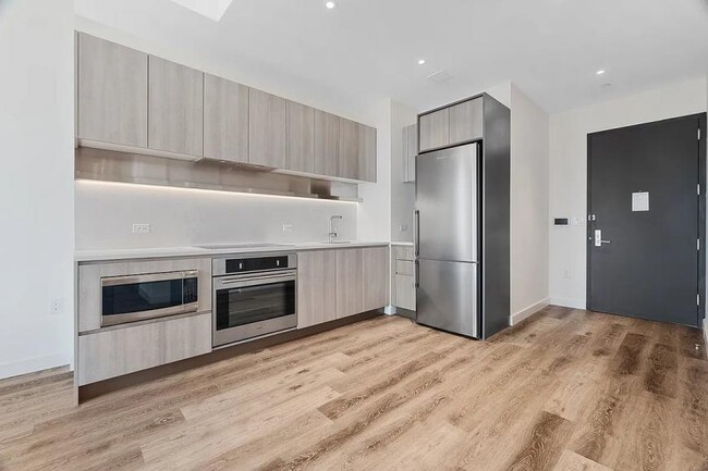 Building Photo - 1 bedroom in NEW YORK NY 10002