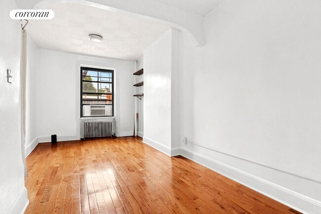 Building Photo - 110 15th St
