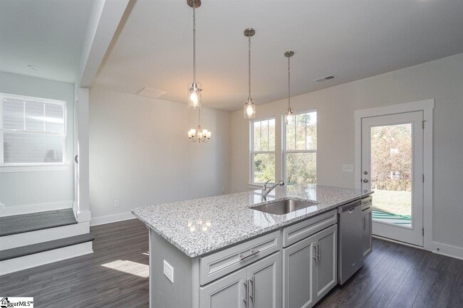 Building Photo - 9 Meteora Way