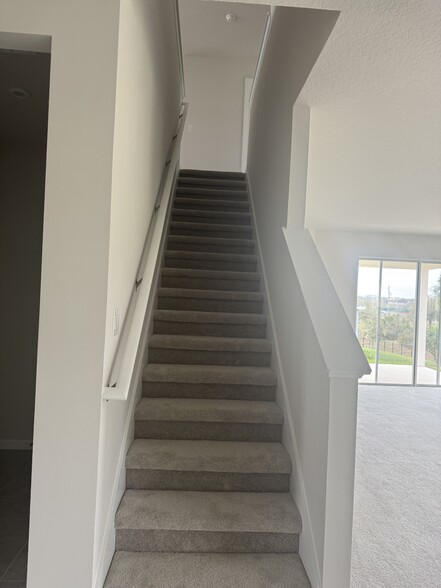 Stair - 2174 Aibonito Cir