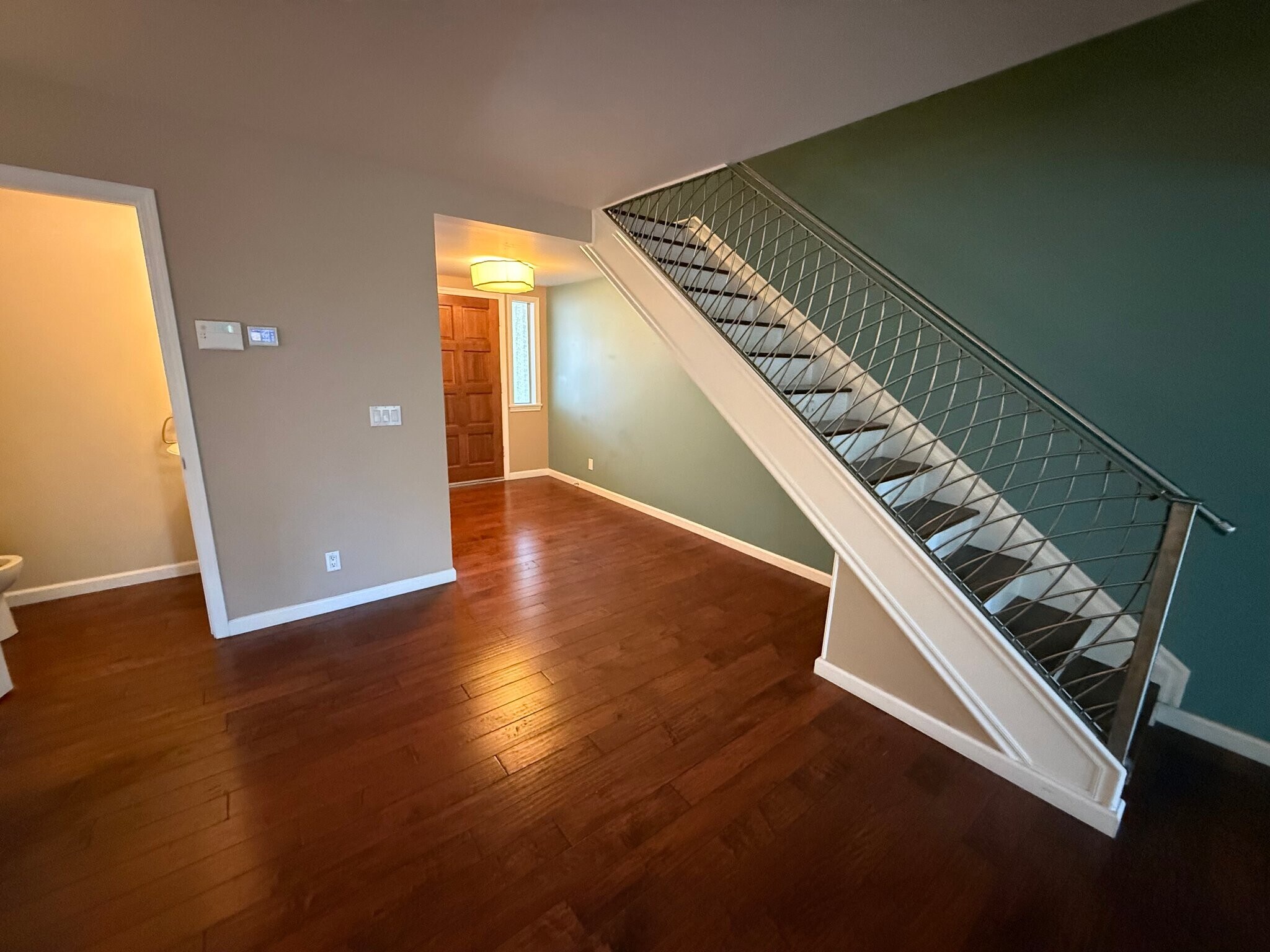 Building Photo - 2063 Village Ln