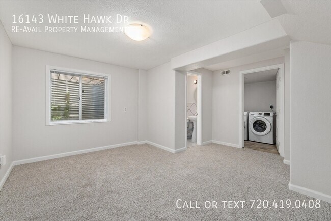 Building Photo - 16143 White Hawk Dr