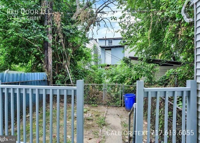 Building Photo - 52 Balm St