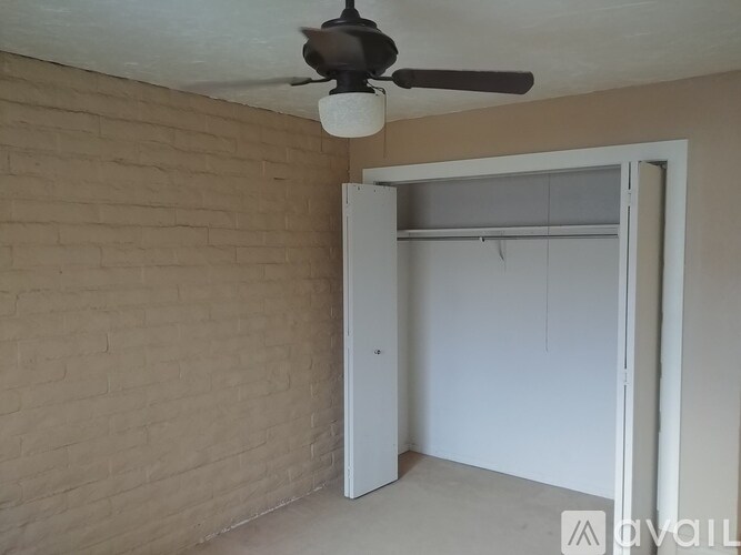 Building Photo - 27 Balsam Ct