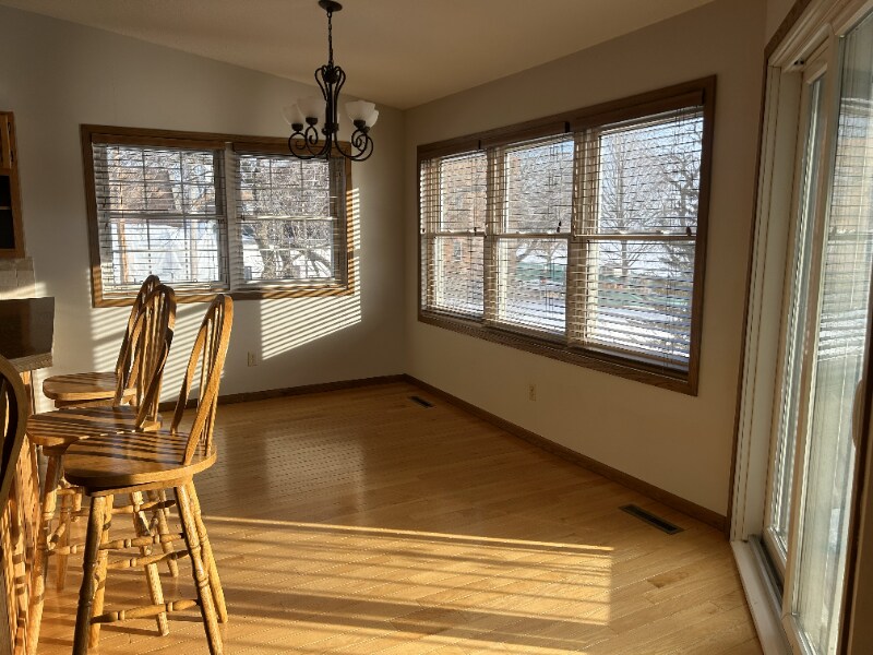 Building Photo - 401 Walnut Ave