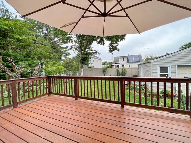 Building Photo - 44 Fieldstone Dr
