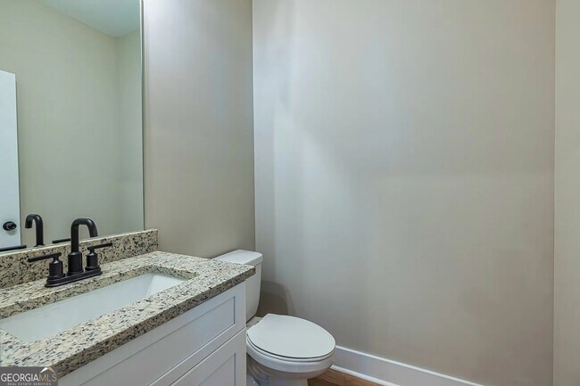 Building Photo - 69 Oakhurst Trail