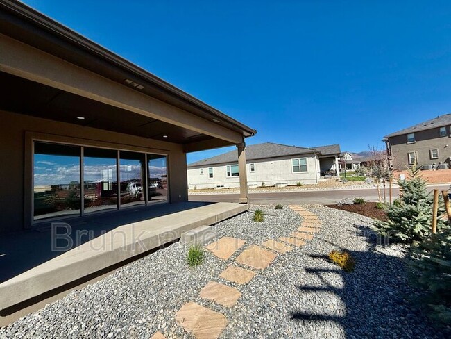 Building Photo - 3259 Skywatch Hts