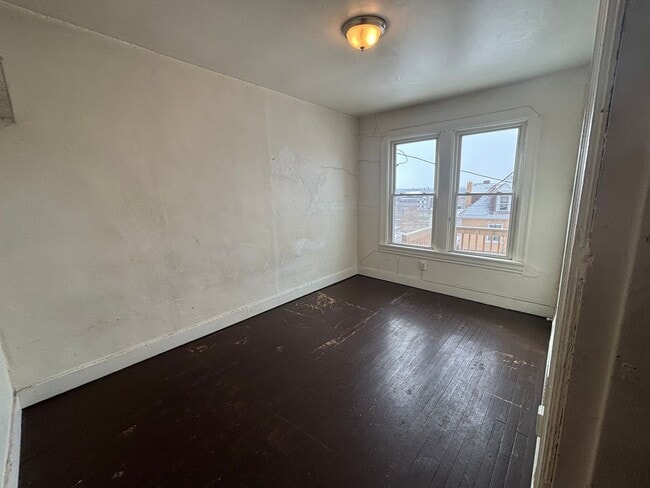 Building Photo - Check this Floor 2 for only $695/mo! But h...