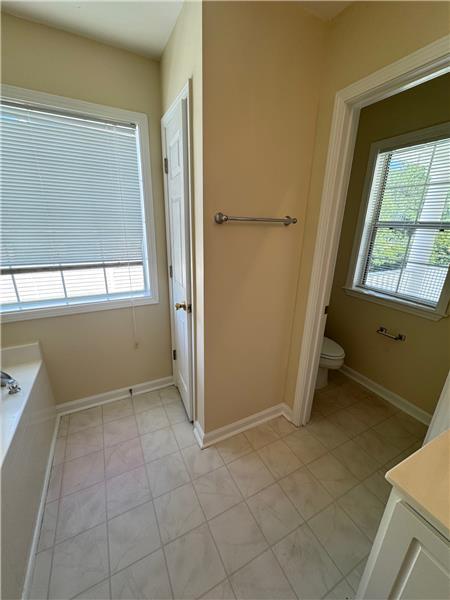 Building Photo - 45 Godley Park Way