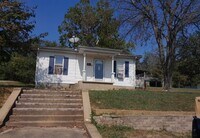Building Photo - Handy Man Special! - $295 Month / $500 Down
