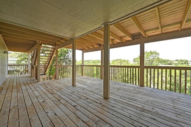 Building Photo - 3510 Native Dancer Cove